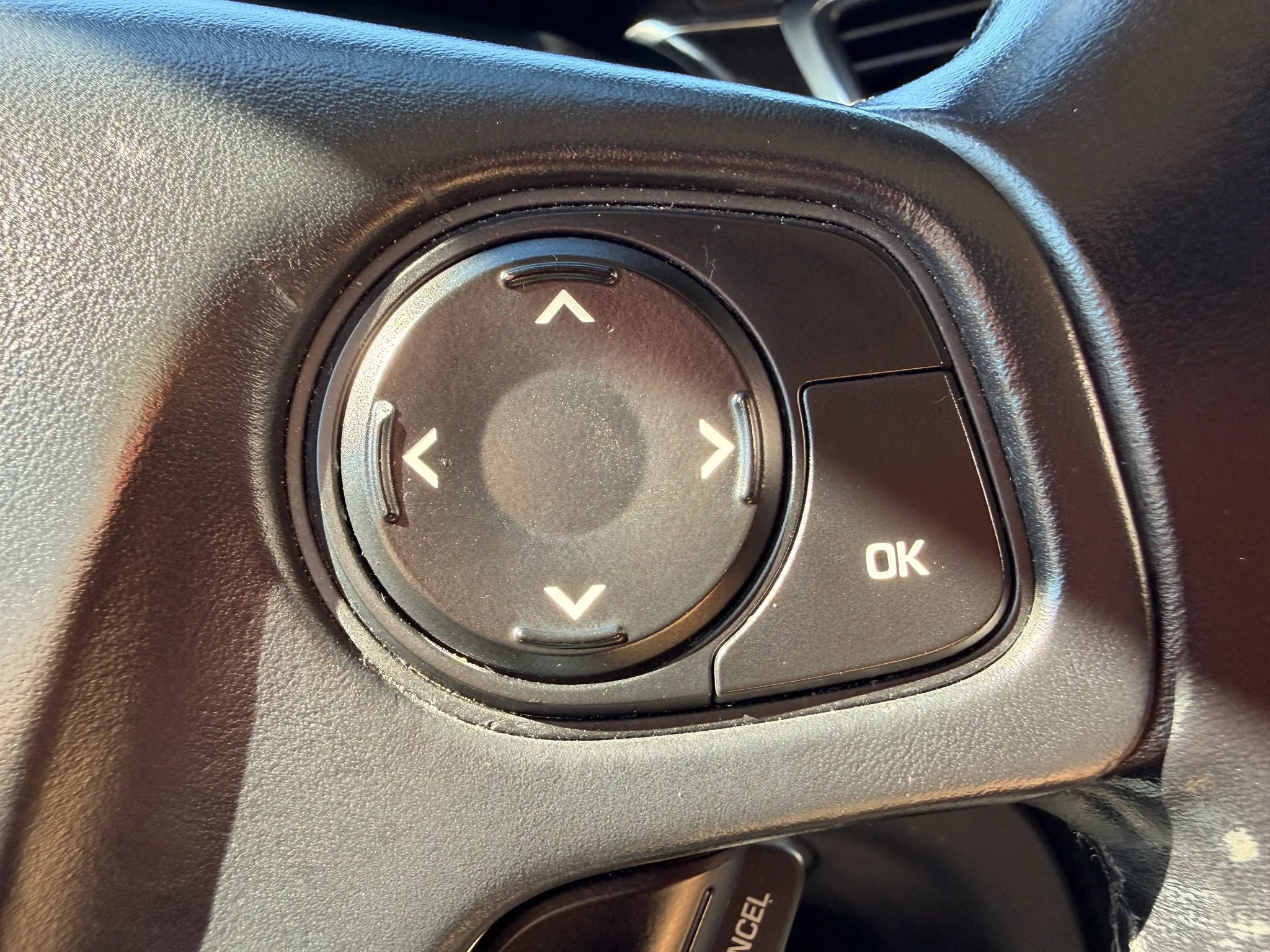 Used 2014 Hyundai Equus Signature image 17