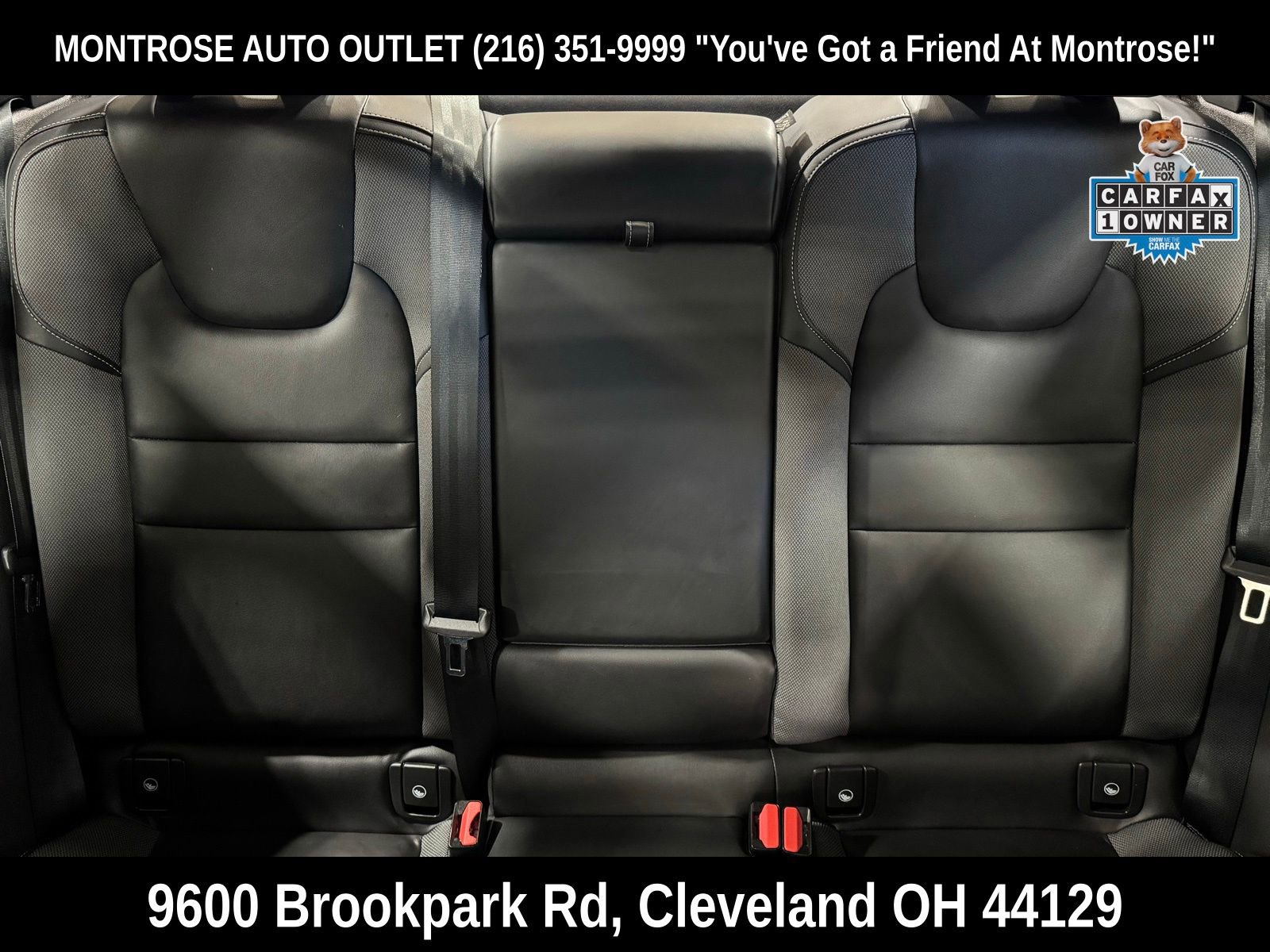 Used 2024 Volvo S60 T8 Ultimate w/ Climate Package image 31