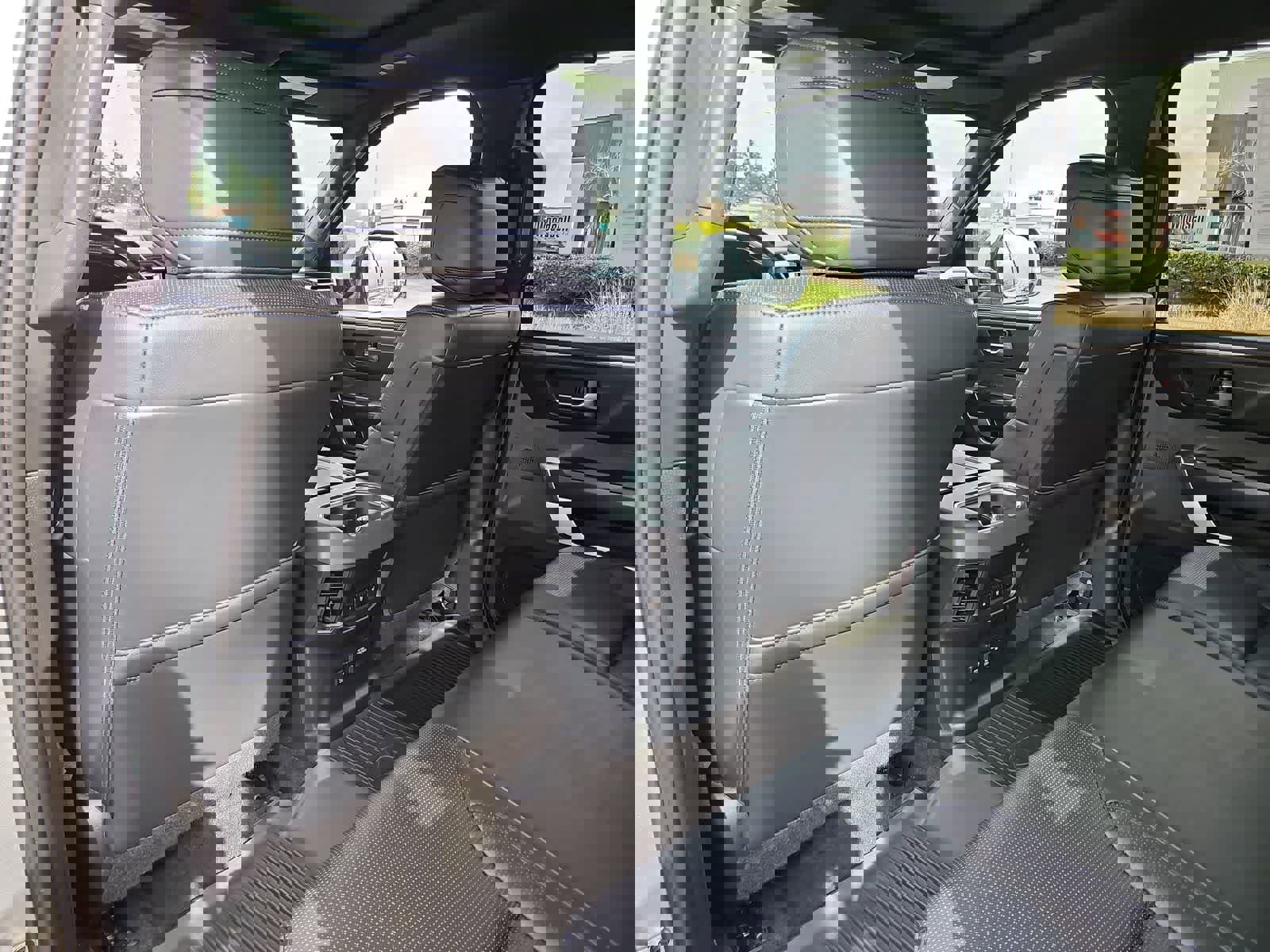 Used 2022 Toyota Tundra Platinum image 18