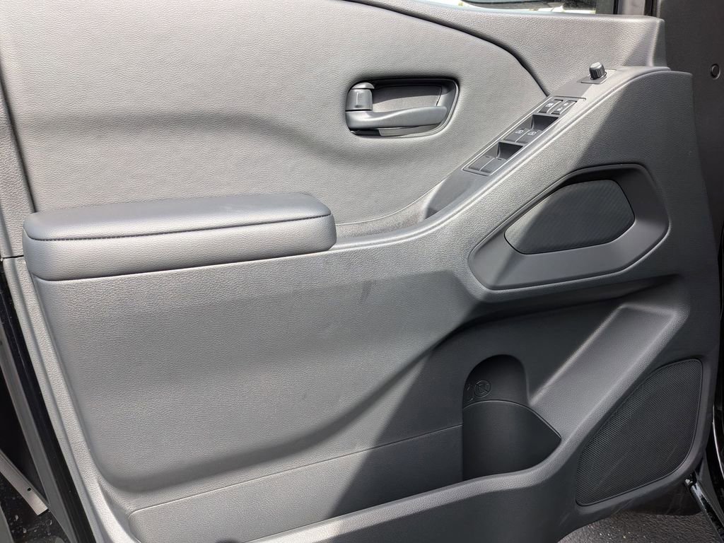 New 2026 Nissan Frontier SV image 11