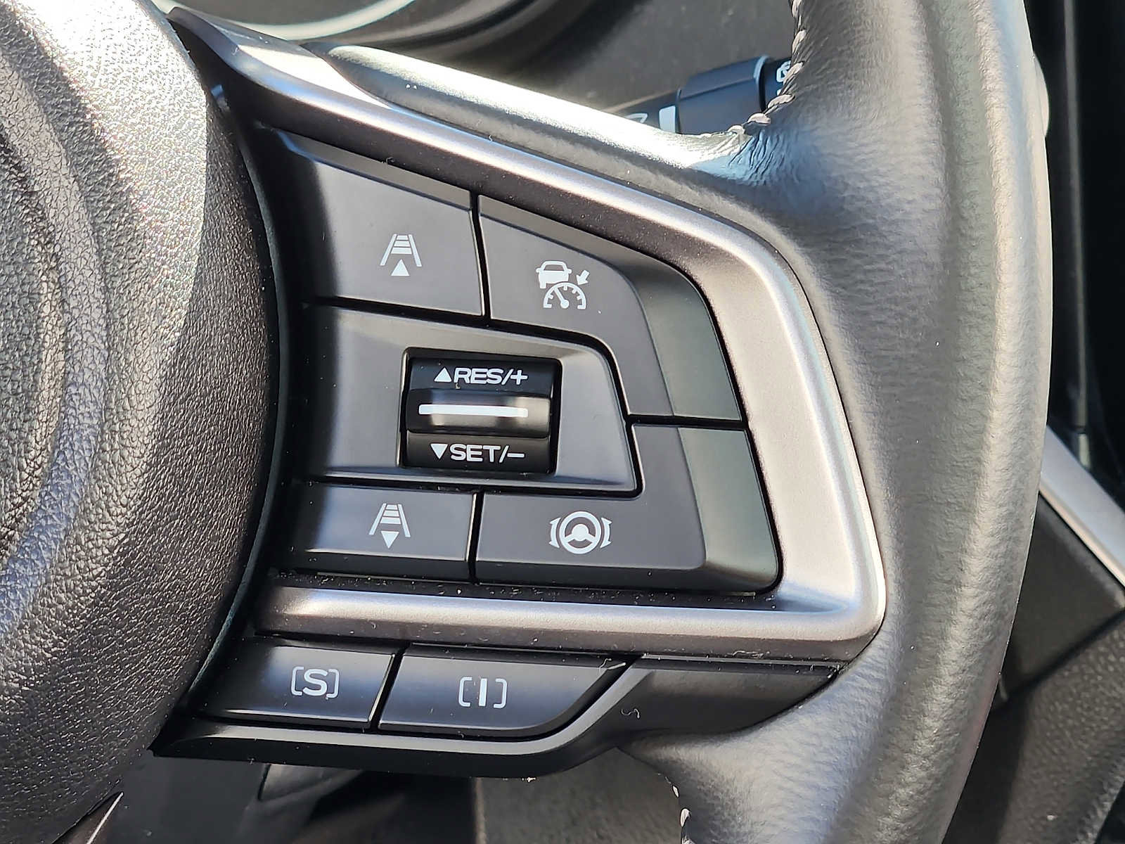 Used 2023 Subaru Forester Premium image 22