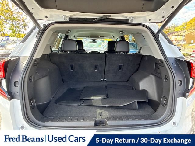 Used 2022 GMC Terrain SLT image 28
