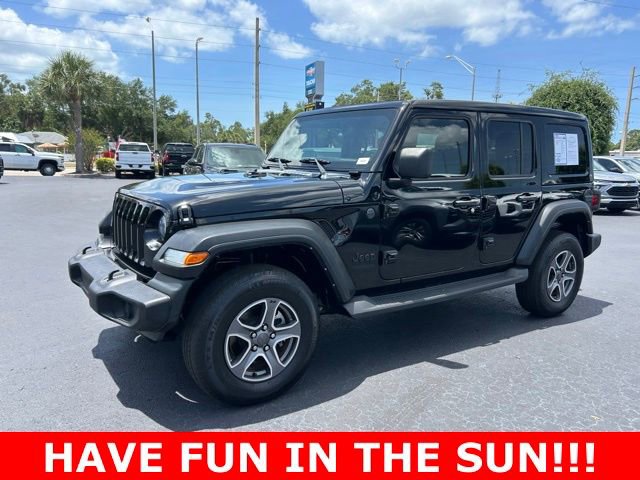 Used 2022 Jeep Wrangler Unlimited Sport w/ Sun And Sound Package AWD/4WD image 3