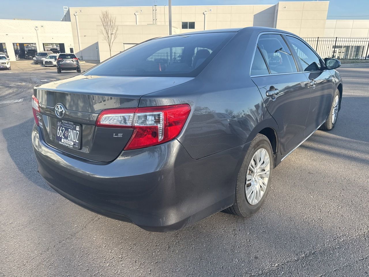 Used 2012 Toyota Camry LE image 4