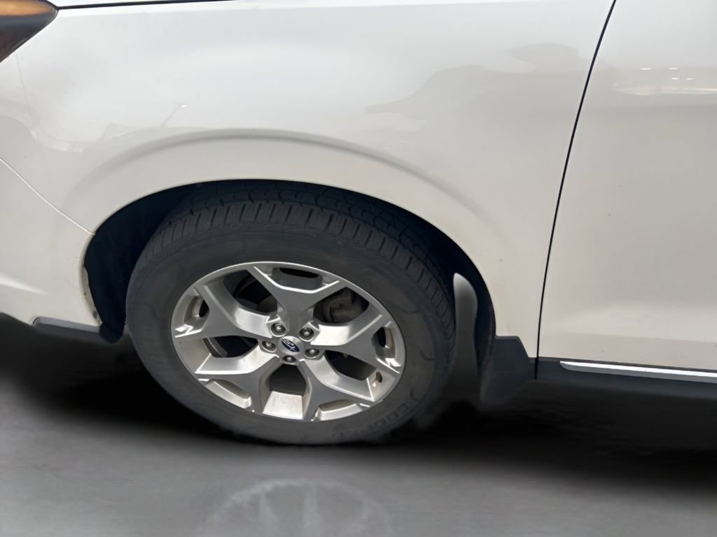 Used 2018 Subaru Forester 2.5i Touring w/ Popular Package #3B image 28