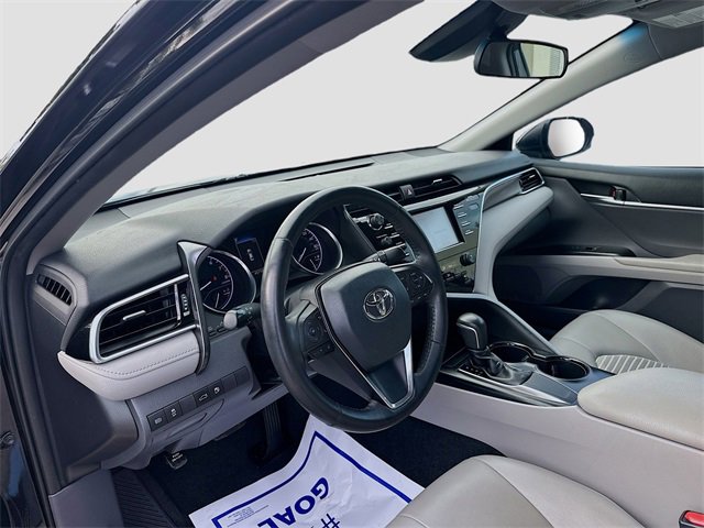 Used 2018 Toyota Camry SE image 9