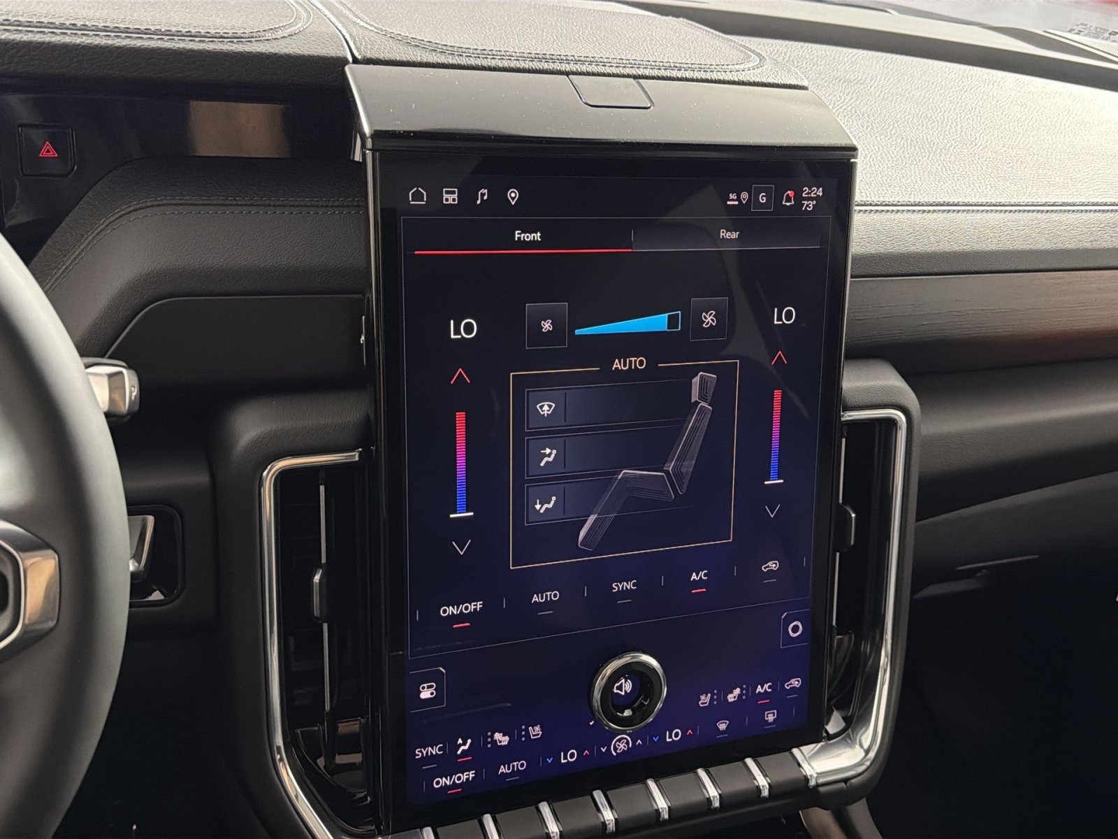 New 2027 GMC Yukon XL Denali w/ Sun & Power Step Package AWD/4WD image 21