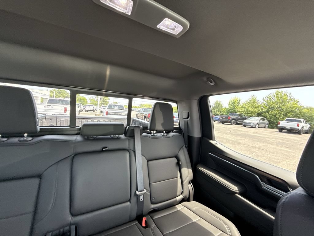 Used 2026 GMC Sierra 1500 SLT w/ SLT Premium Package AWD/4WD image 12