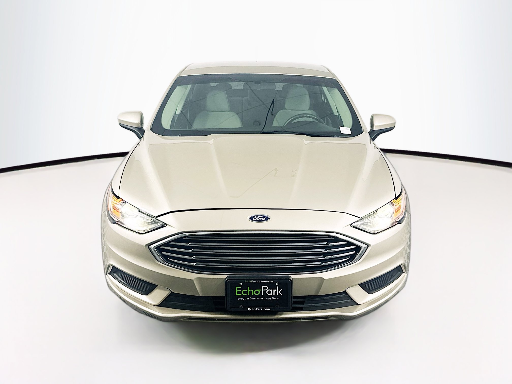 Used 2018 Ford Fusion S FWD image 2