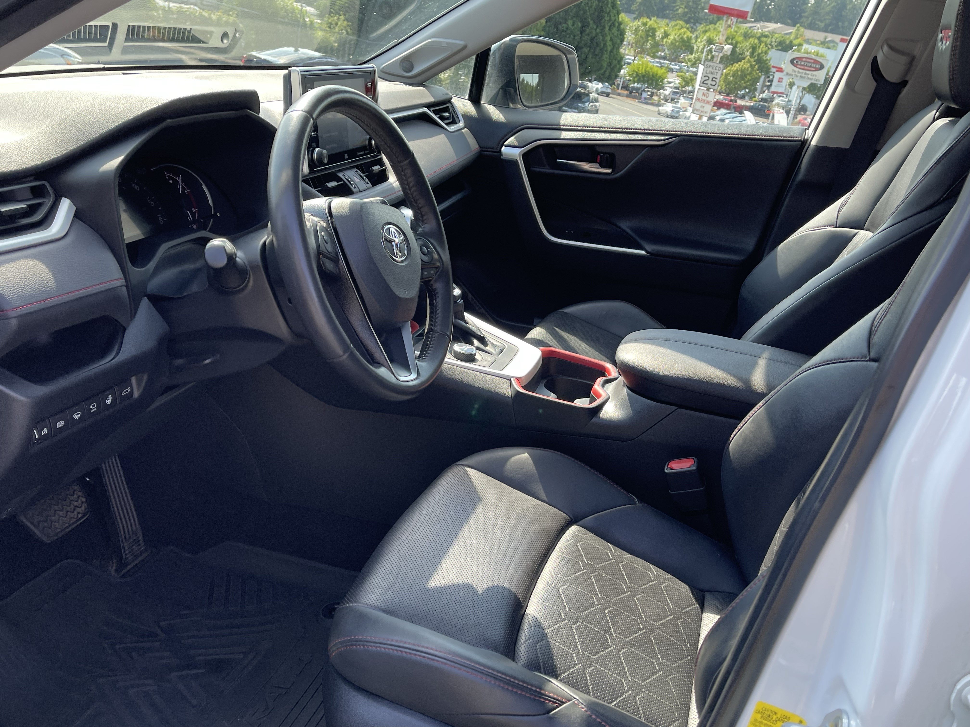 Certified 2021 Toyota RAV4 TRD Off-Road AWD/4WD image 9