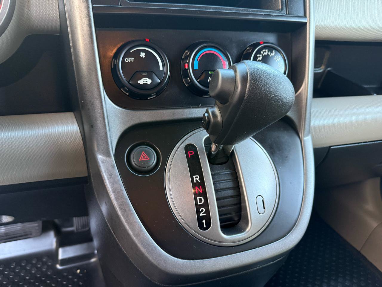 Used 2011 Honda Element LX image 38