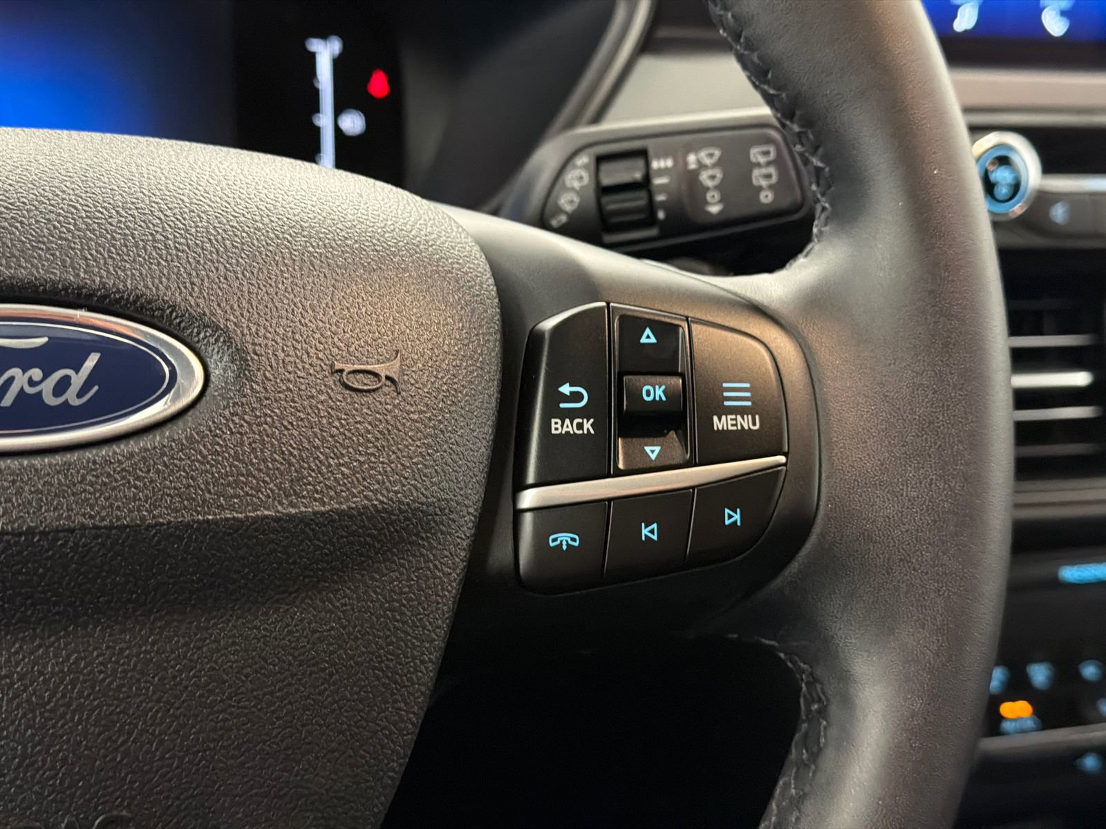 Used 2023 Ford Escape Active image 20