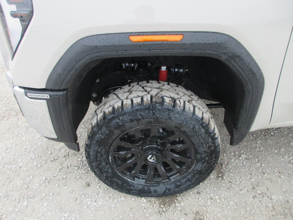 New 2026 GMC Sierra 2500 Pro image 13