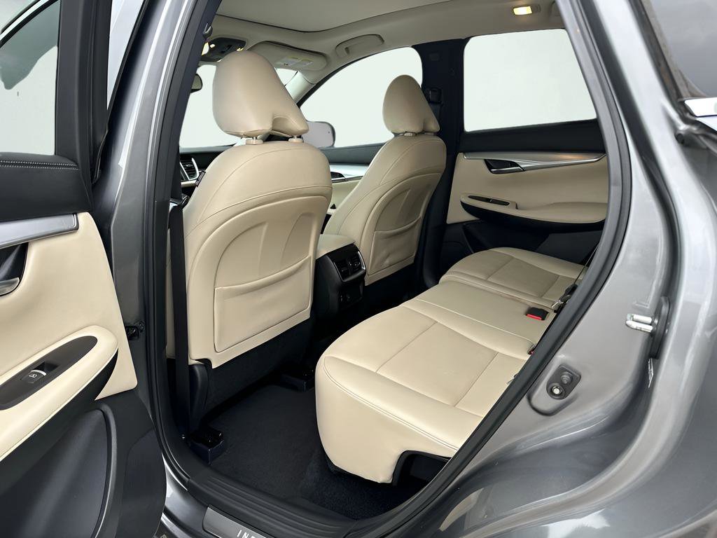 Used 2020 INFINITI QX50 Luxe w/ Navigation Package image 21