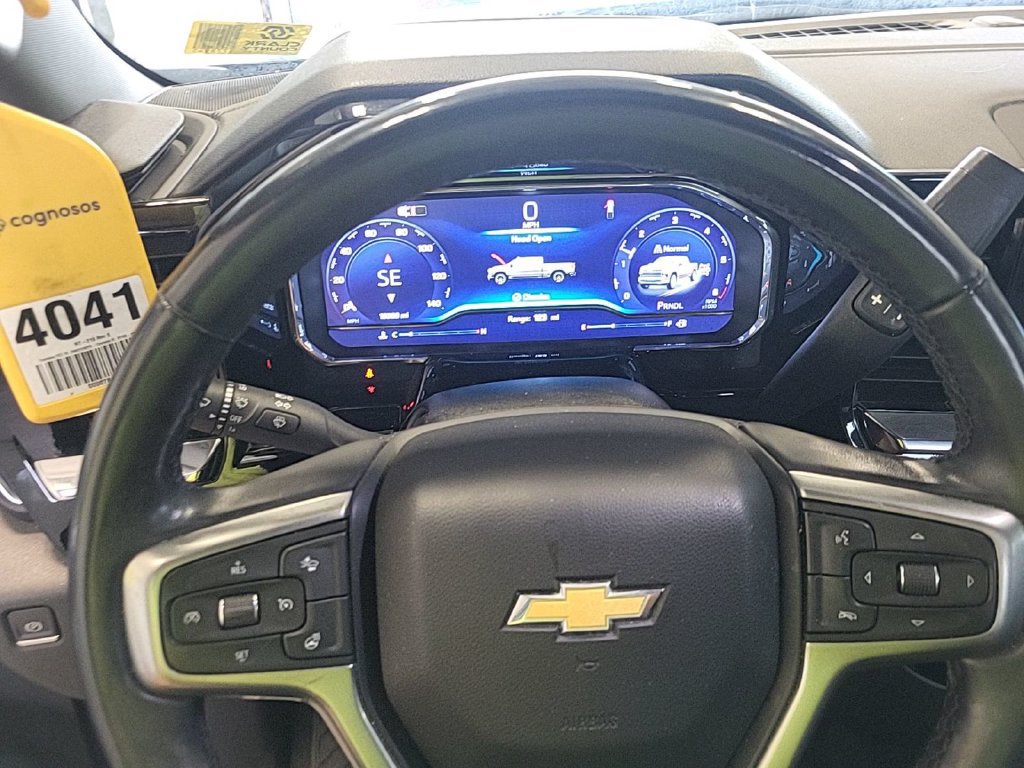 Used 2024 Chevrolet Silverado 1500 LT AWD/4WD image 10
