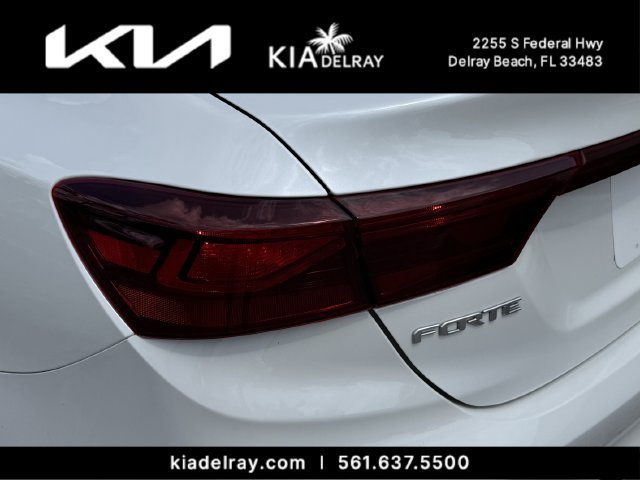 Certified 2024 Kia Forte LXS FWD image 7