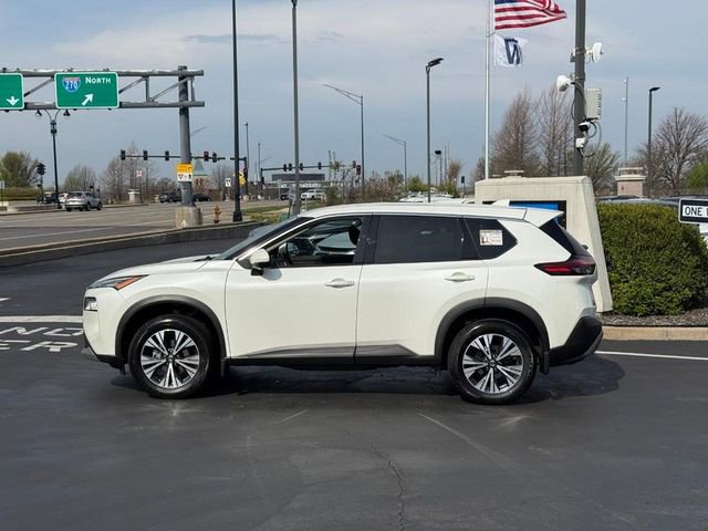 Used 2021 Nissan Rogue SV AWD/4WD image 2