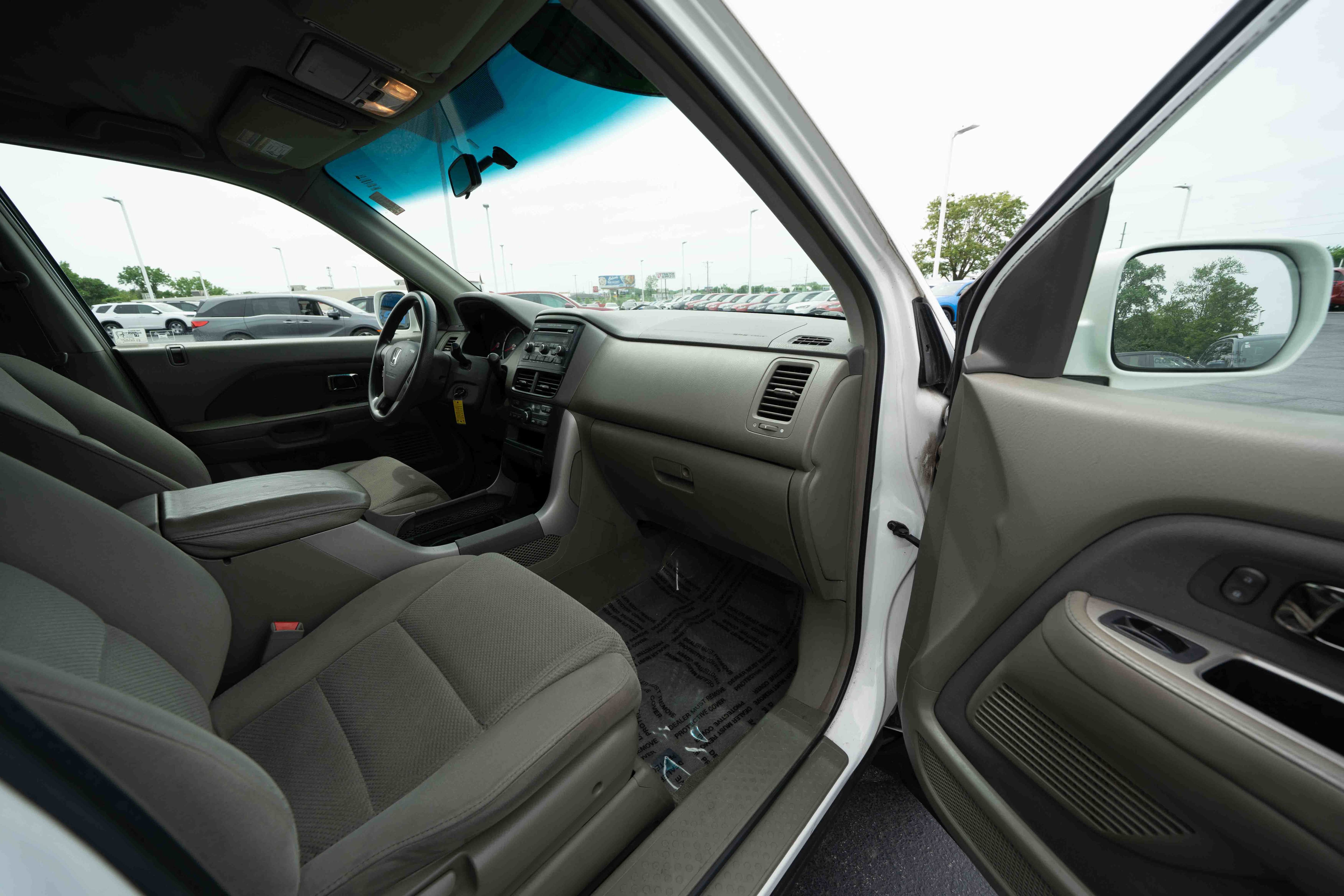 Used 2006 Honda Pilot EX image 26