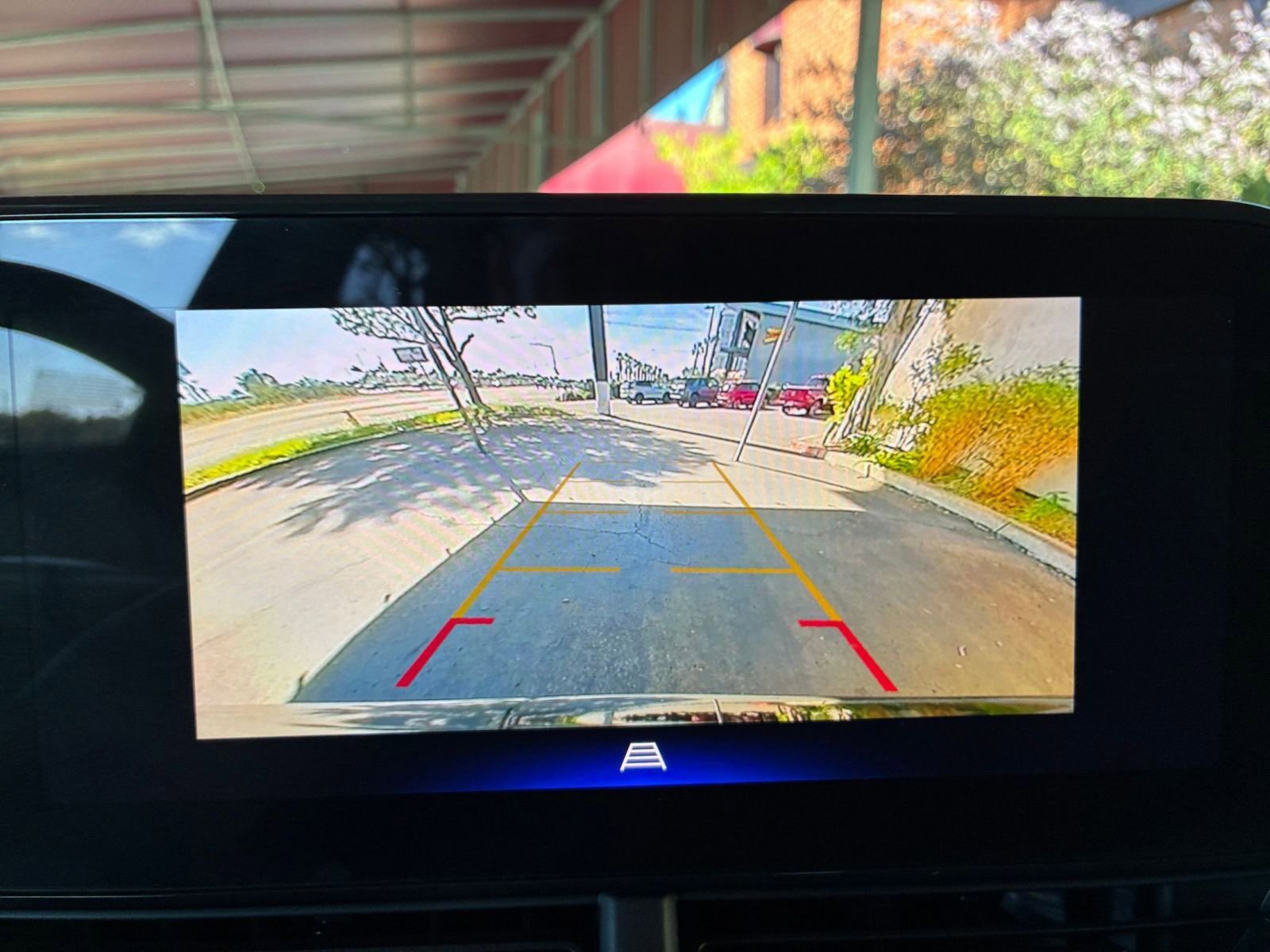 Used 2025 Chevrolet Trax LT image 22