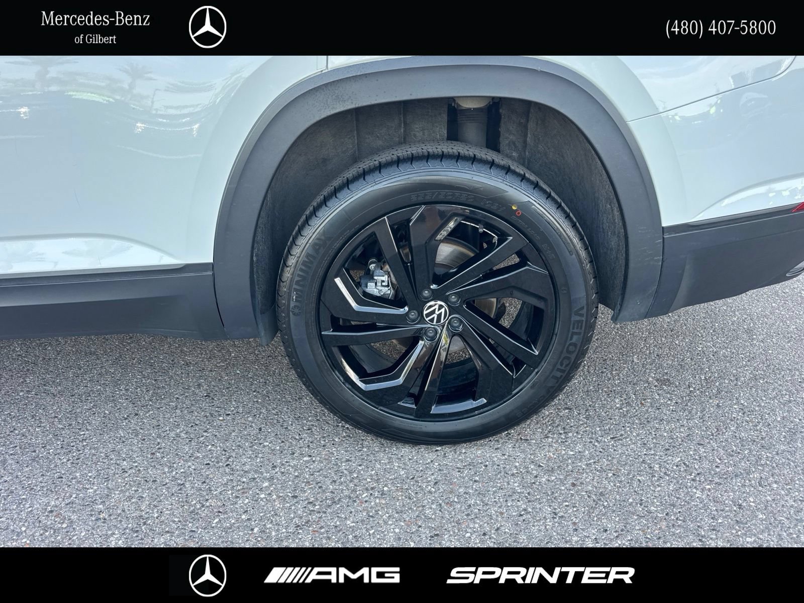 Used 2023 Volkswagen Atlas SE w/ Black Wheel Package FWD image 7