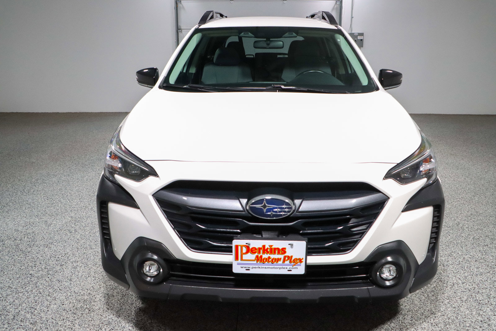 Used 2023 Subaru Outback Premium AWD/4WD image 4