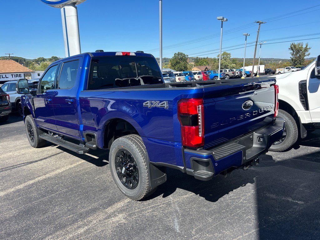 New 2026 Ford F250 4x4 Crew Cab Super Duty image 3