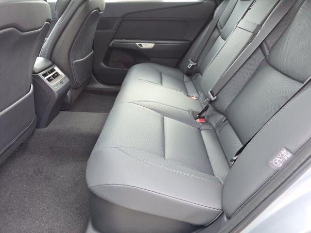 New 2026 Lexus ES 350e w/ Convenience Package FWD image 17