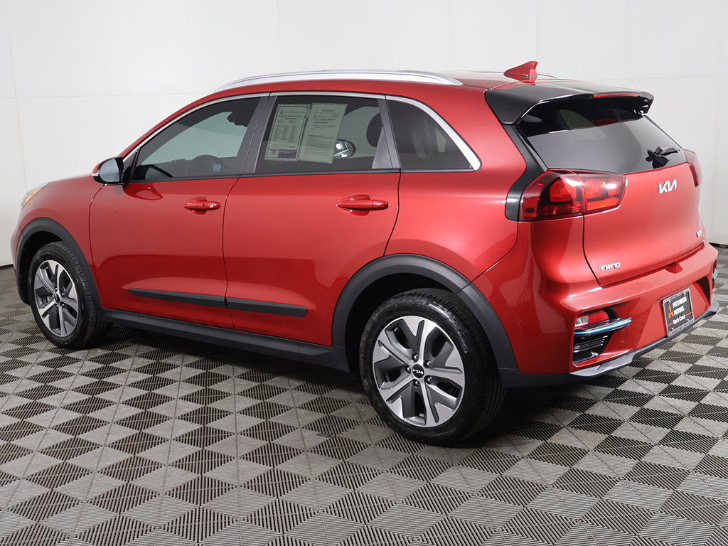Used 2022 Kia Niro EX FWD image 15
