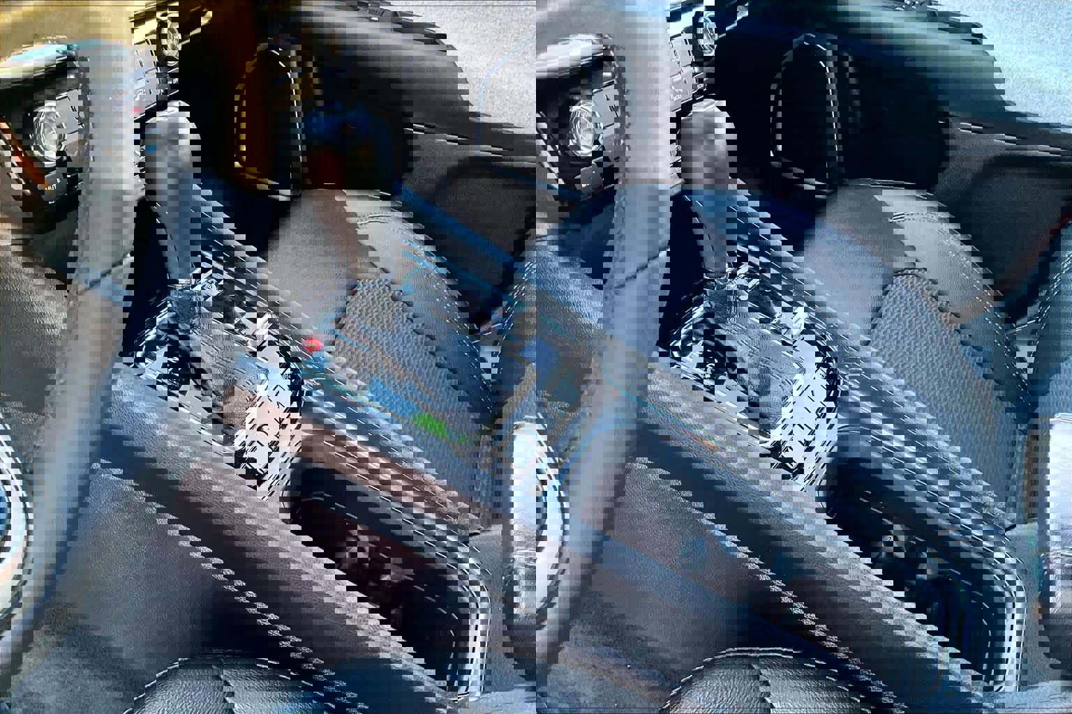 Certified 2024 Jeep Compass Latitude image 16