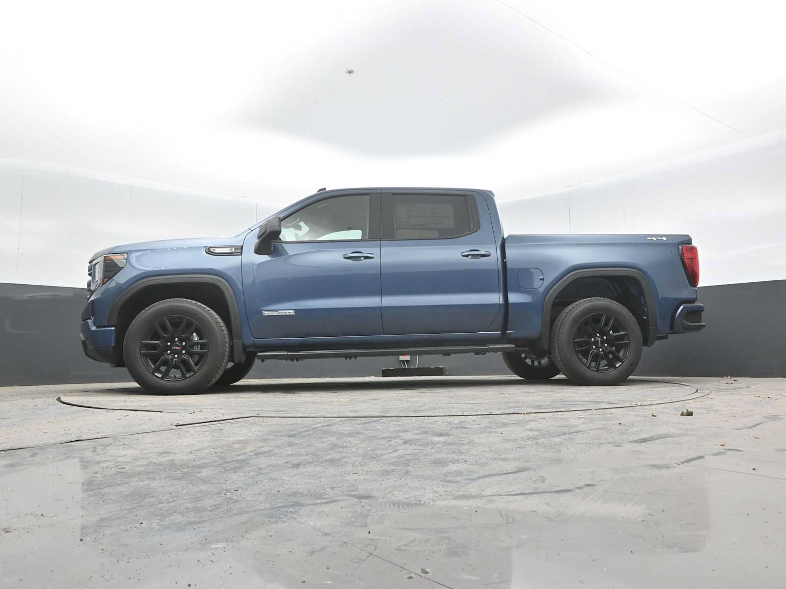 New 2026 GMC Sierra 1500 Elevation AWD/4WD image 40