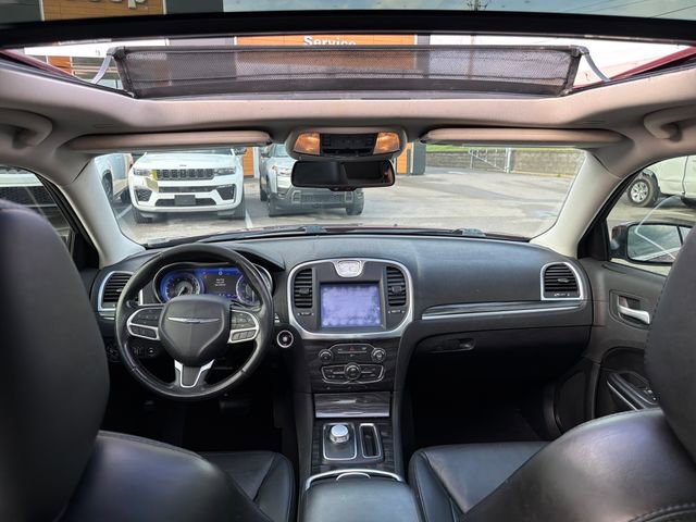 Used 2019 Chrysler 300 Touring w/ Quick Order Package 2EF image 19