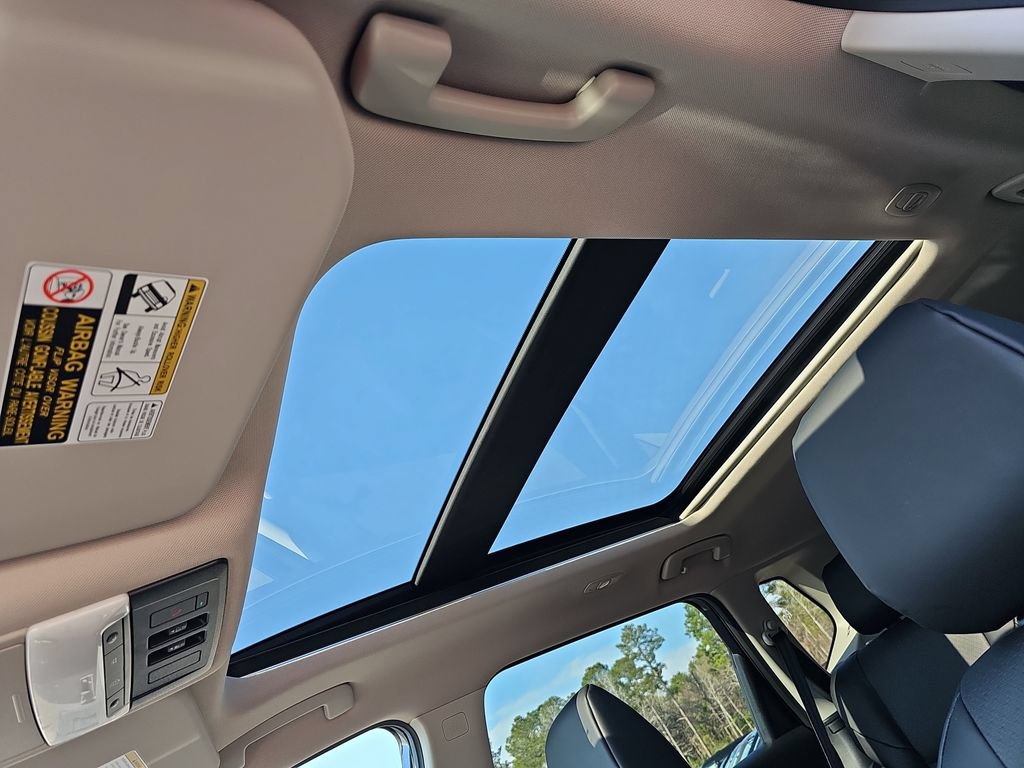 New 2026 Nissan Rogue Dark Armor FWD image 33