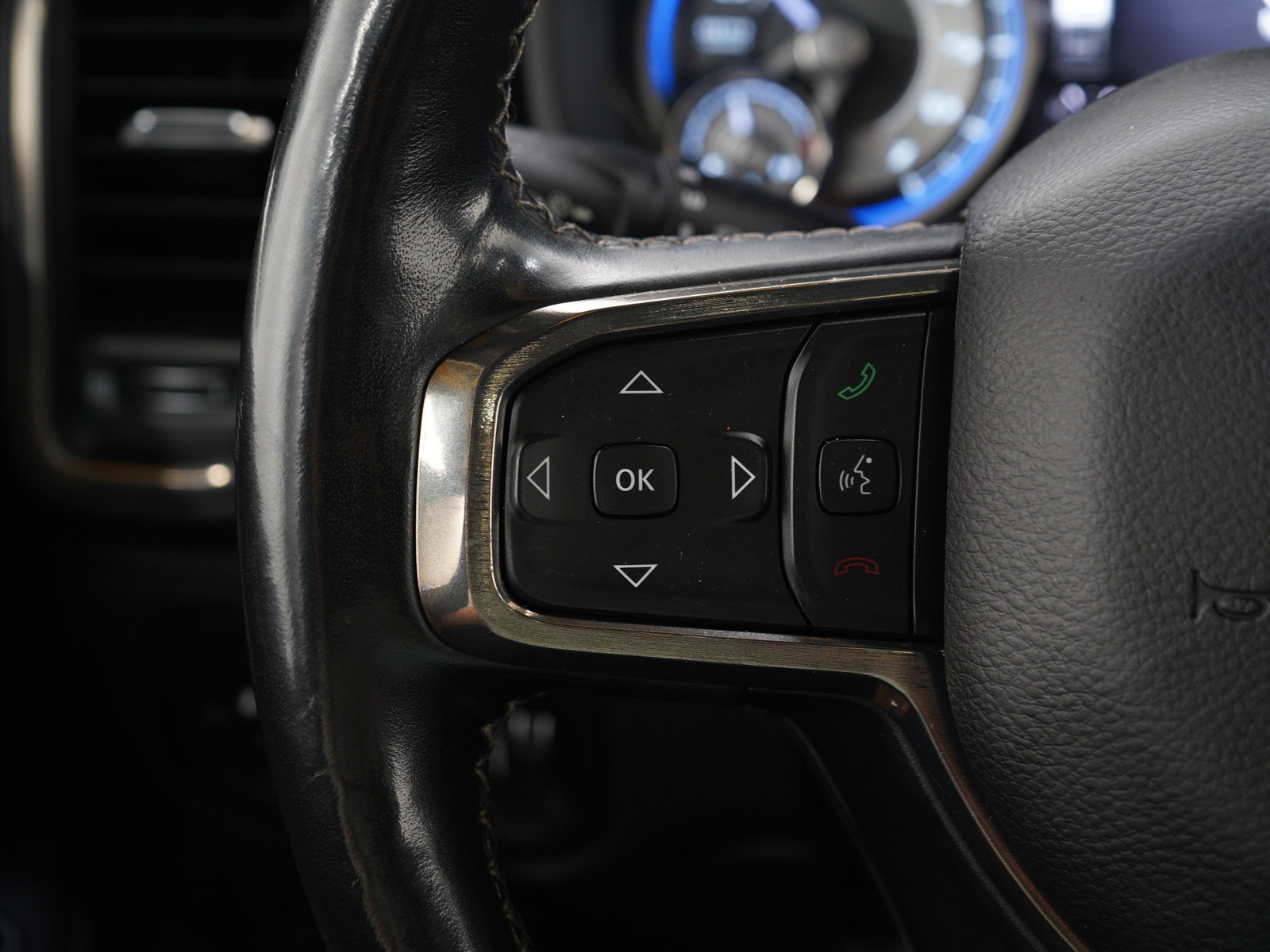 Used 2019 RAM 1500 Limited AWD/4WD image 26