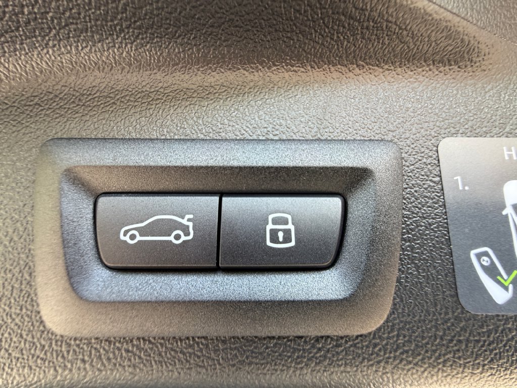 New 2026 BMW X5 xDrive40i AWD/4WD image 18