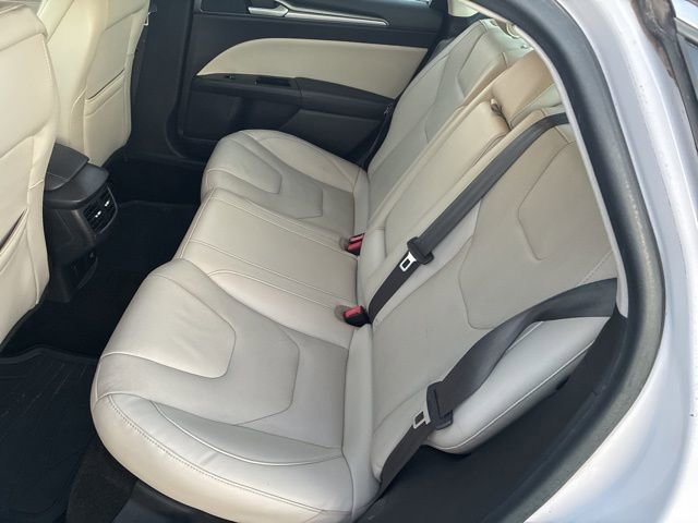 Used 2015 Ford Fusion Titanium FWD image 18
