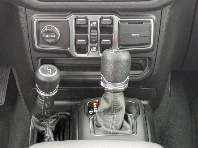New 2025 Jeep Wrangler Unlimited Sport AWD/4WD image 22