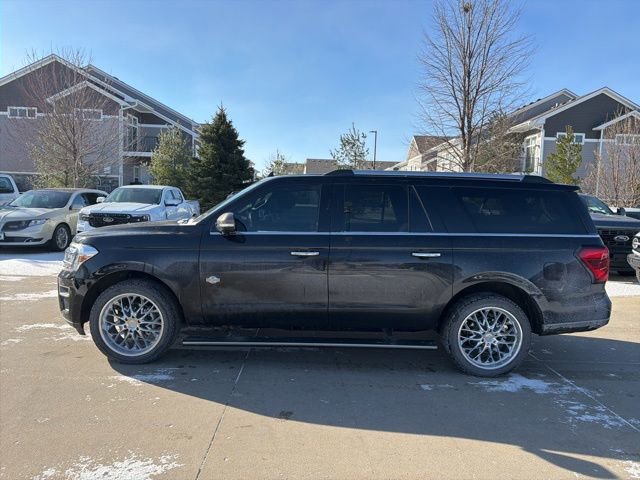Used 2024 Ford Expedition Max King Ranch image 10