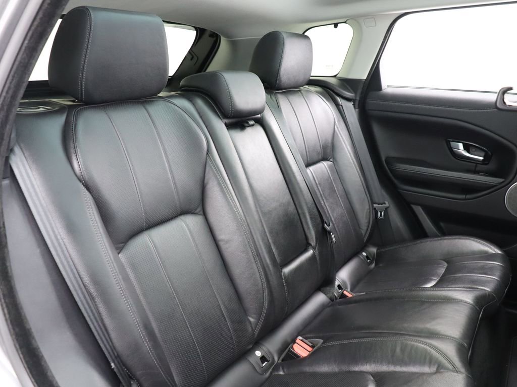 Used 2019 Land Rover Range Rover Evoque SE Premium AWD/4WD image 35