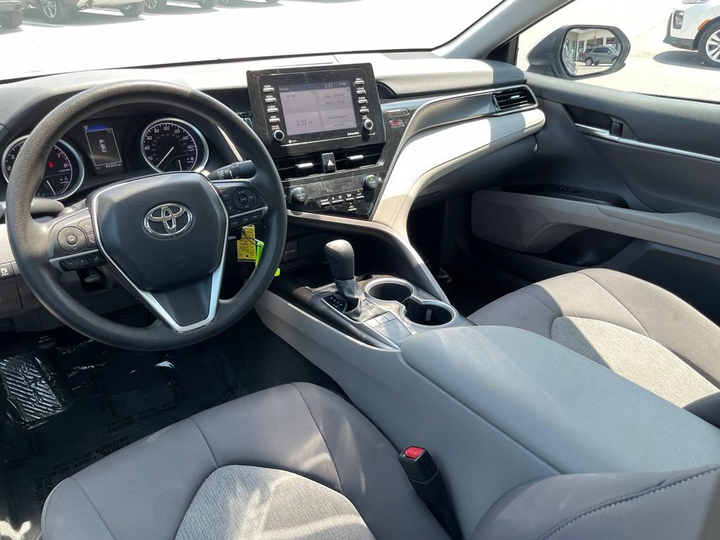 Used 2022 Toyota Camry LE FWD image 22