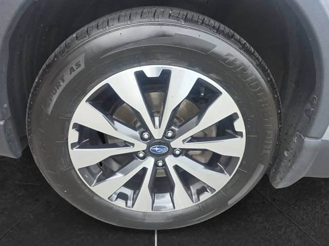 Used 2017 Subaru Outback 2.5i Limited AWD/4WD image 9