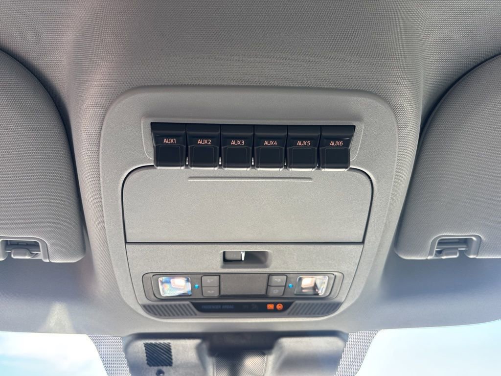 New 2026 Ford F250 XLT w/ XLT Premium Package image 32