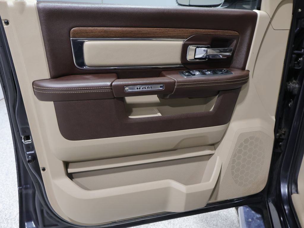 Used 2013 RAM 1500 Laramie w/ Convenience Group image 13