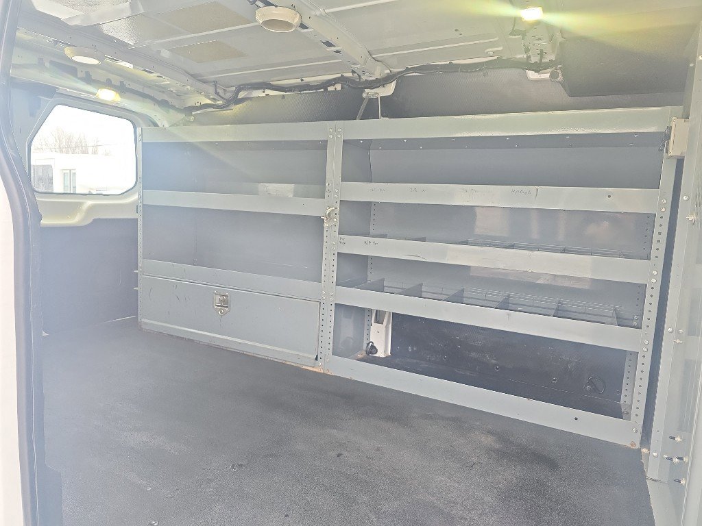 Used 2017 Ford Transit 250 130 Low Roof image 17
