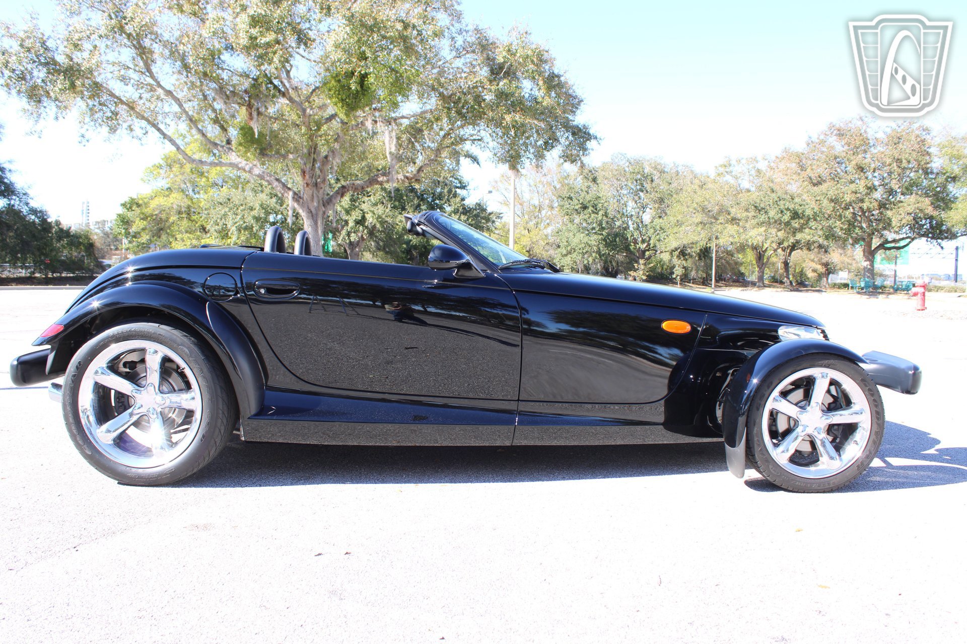 Used 2000 Plymouth Prowler RWD image 24