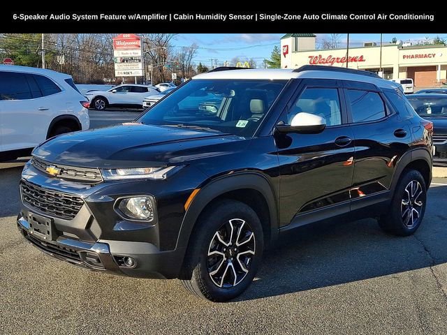 Used 2023 Chevrolet TrailBlazer ACTIV w/ Convenience Package image 3