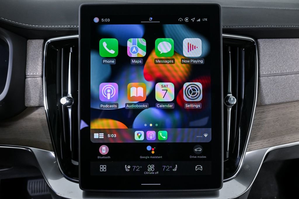 New 2026 Volvo XC90 T8 Plus w/ Protection Package image 16