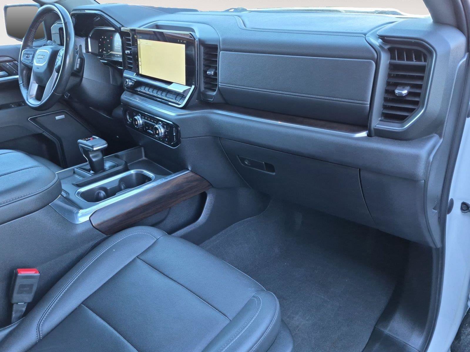 Used 2023 GMC Sierra 1500 SLT w/ SLT Premium Package AWD/4WD image 19
