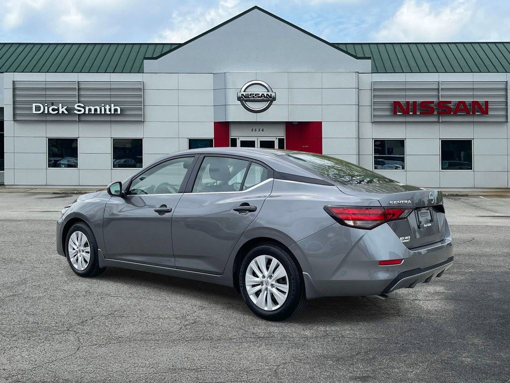 Used 2025 Nissan Sentra S image 4