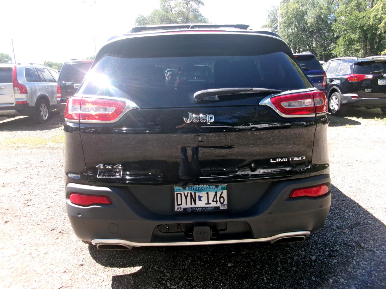 Used 2018 Jeep Cherokee Limited w/ Trailer Tow Group image 6
