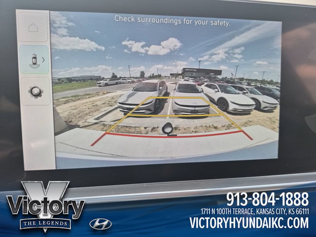 Used 2025 Hyundai Ioniq 6 SE RWD image 20